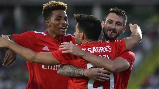 3 jogadores do Benfica na lista de Fernando Santos | Hugo Gil