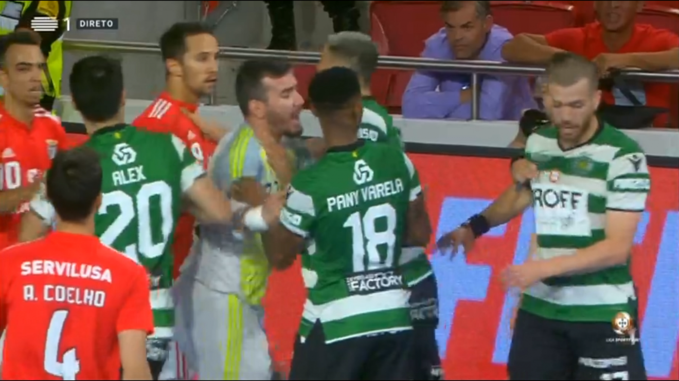 vídeo: Robinho e Miguel Ângelo agredidos e é o jogador do Benfica que